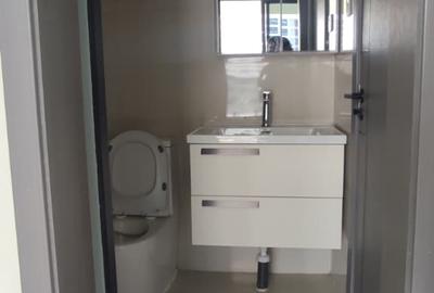 Serviced 1 Bed Apartment with En Suite at Westlands Road - 3