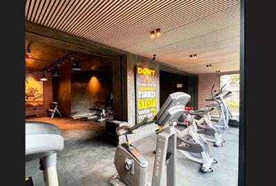 1 Bed Apartment with Swimming Pool in Kilimani - 2