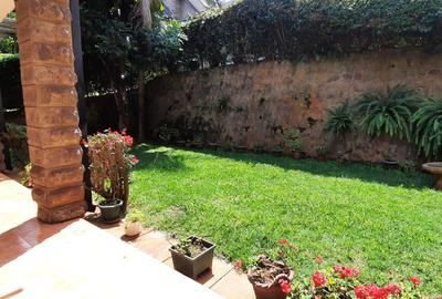 5 Bed Townhouse with En Suite in Lavington