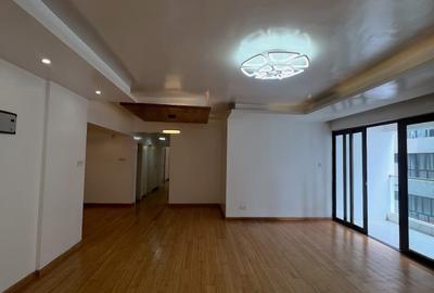 3 Bed Apartment with En Suite in Kileleshwa - 3