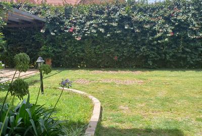 5 Bed House with En Suite in Karen - 4