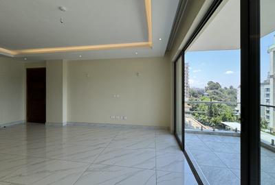 3 Bed Apartment with En Suite in General Mathenge