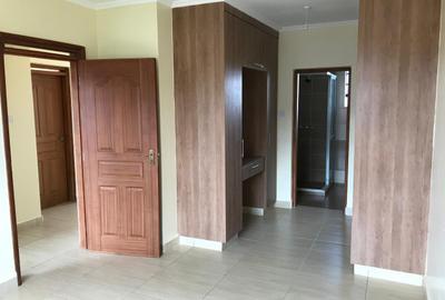 3 Bed Townhouse with En Suite in Kiambu Road