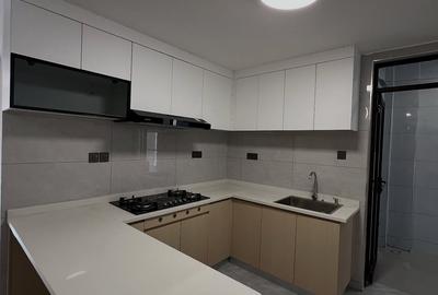 3 Bed Apartment with En Suite at Riverside Drive - 2