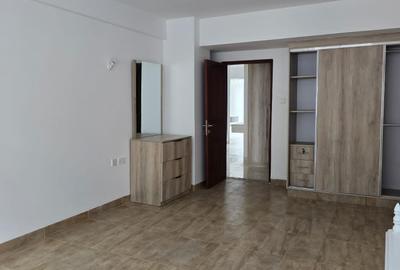 3 Bed Apartment with En Suite in General Mathenge - 4