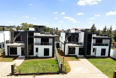 5 Bed Villa with En Suite at Mugutha Daykio Road