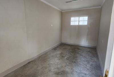 Commercial Property with Parking in Kilimani - 3