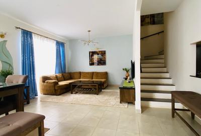 4 Bed Townhouse with Swimming Pool at Gataka Road - 2