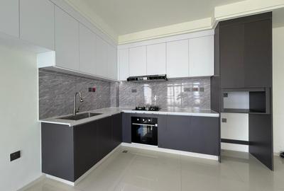 2 Bed Apartment with En Suite in Westlands Area - 3