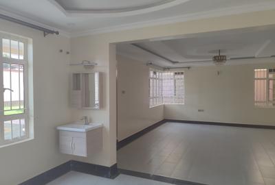 4 Bed Villa with En Suite in Ruiru