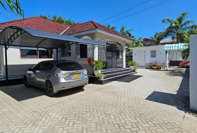 2 Bed House with En Suite at Hr91 - 2