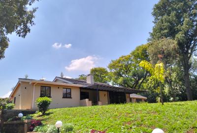 4 Bed House with En Suite in Loresho