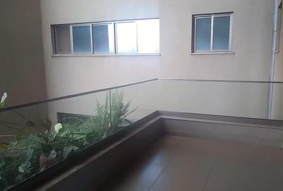 3 Bed Apartment with Swimming Pool in Muthaiga