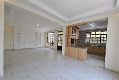 4 Bed Townhouse with En Suite in Ngong