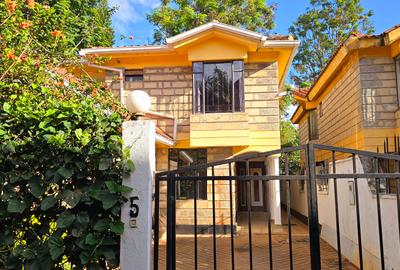 4 Bed Townhouse with En Suite at Off Convent Drive