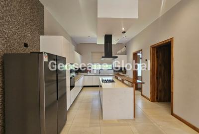 4 Bed Villa with En Suite in Loresho - 4