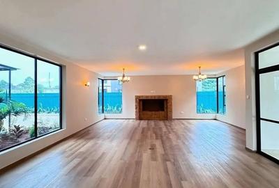 6 Bed House with En Suite at Mukoma - 2