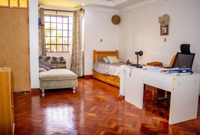 5 Bed House in Karen