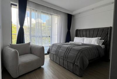 Serviced 2 Bed Apartment with En Suite at Riverside Drive - 2