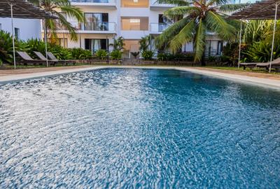 Serviced 2 Bed Apartment with Swimming Pool at Kanamai Beach - 4