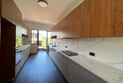 5 Bed Townhouse with En Suite at Kirawa Road - 2