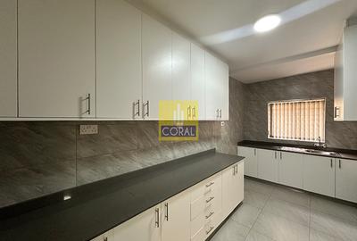 2 Bed Apartment in Parklands - 4