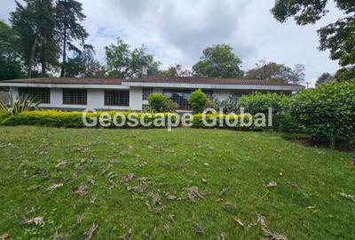 4 Bed House with En Suite in Loresho