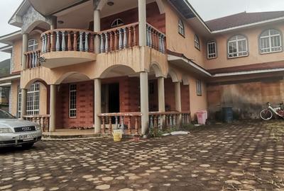 4 Bed Townhouse with En Suite at Plains