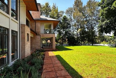 4 Bed House with En Suite at Runda