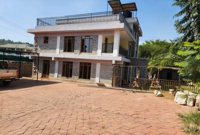 5 Bed House with En Suite at Karen