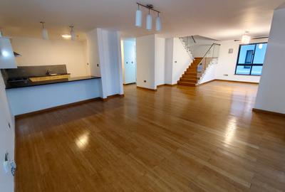 3 Bed Apartment with Staff Quarters in Garden Estate - 4