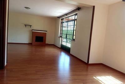 4 Bed Townhouse with En Suite at Fourways