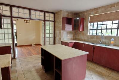 4 Bed House with En Suite at Karen - 2
