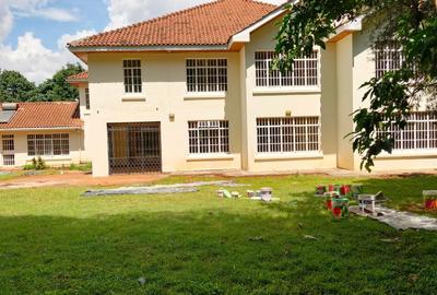 5 Bed House with Staff Quarters in Nyari