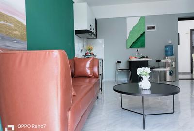 2 Bed Apartment with En Suite at Wanyee Rd