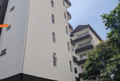 3 Bed Apartment with En Suite at Off Rhapta Road