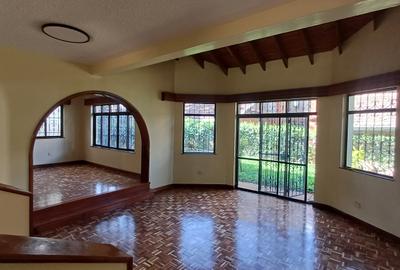 4 Bed Townhouse in Westlands Area - 2