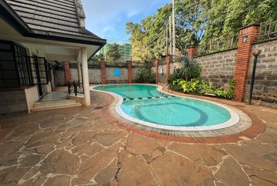 3 Bed Apartment with En Suite in Kileleshwa