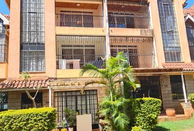 5 Bed Townhouse with En Suite at Tabere Crescent