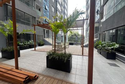 2 Bed Apartment with En Suite in Valley Arcade