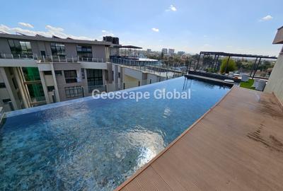 3 Bed Apartment with En Suite in Riverside - 3