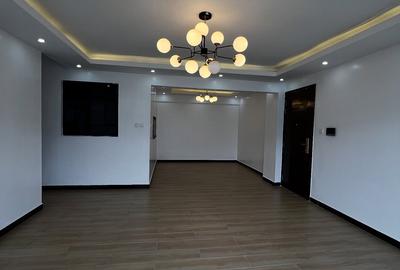 3 Bed Apartment with En Suite at Valley Arcade