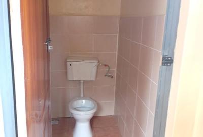 6,972 ft² Warehouse with Parking in Karen - 2