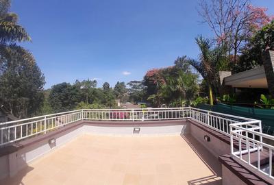 4 Bed House with En Suite in Spring Valley