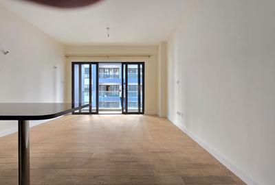 2 Bed Apartment with En Suite in Lavington