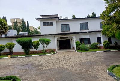 7 Bed Villa with En Suite at Nyali - 2
