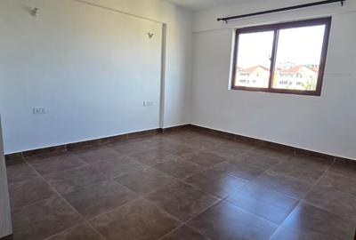 1 Bed Apartment with En Suite in Westlands Area - 4