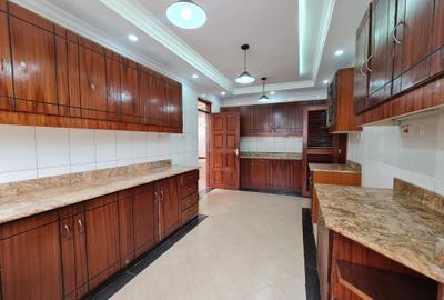 3 Bed Apartment with En Suite at Kileleshwa