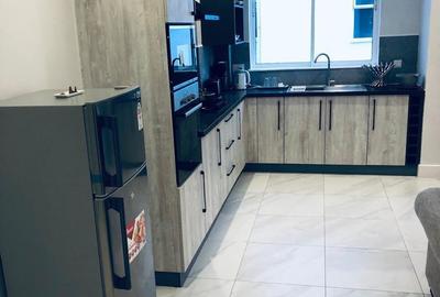 Serviced 1 Bed Apartment with En Suite in Westlands Area - 3