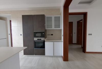 4 Bed Apartment with Gym in Westlands Area